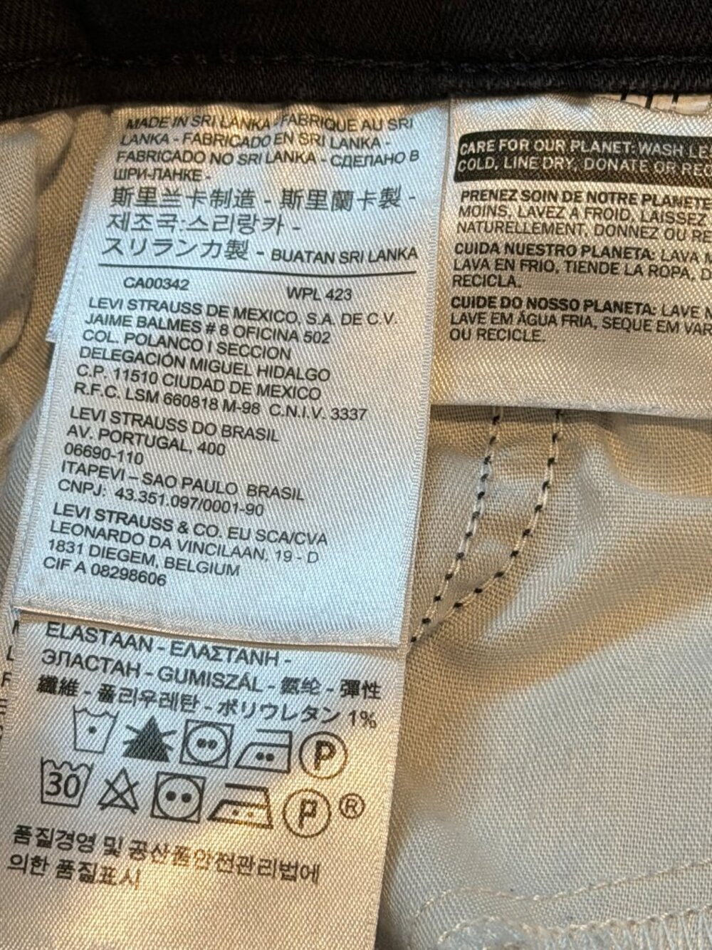 Levi's Black Cotton Blend Denim Overalls Jean Dungarees 27 - Picture 9 of 9